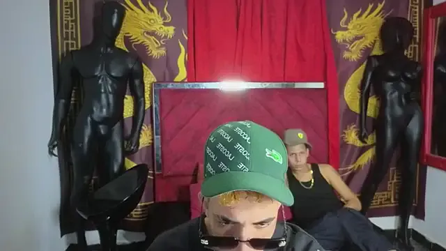 Girls: try live performances with matured performers, from dancing to quirks, in a variety of beautiful sex cams.