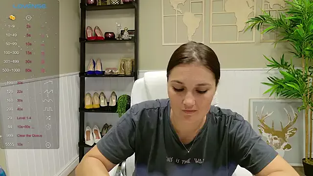 Girls: try live performances with matured performers, from dancing to quirks, in a variety of beautiful sex cams.