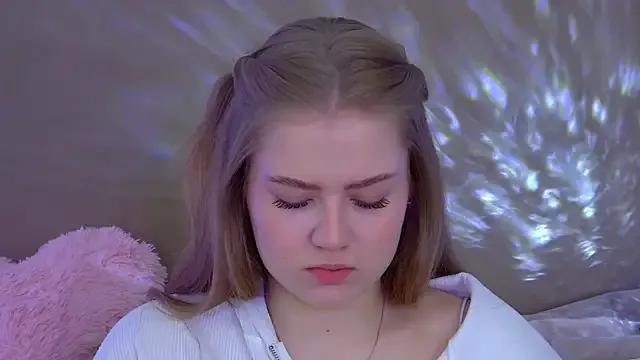 SelinSwarovski from StripChat