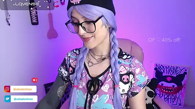 Girls: try live performances with matured performers, from dancing to quirks, in a variety of beautiful sex cams.