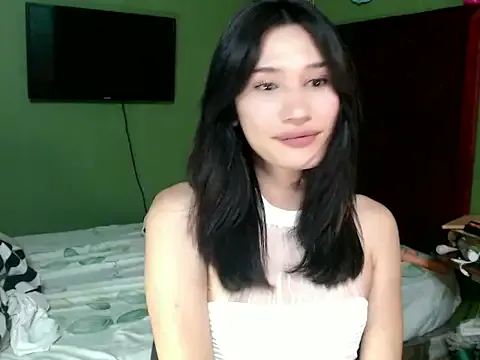 SerenaCortesi from StripChat is Freechat