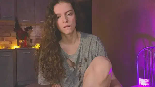 Sereta_Finn from StripChat is Freechat