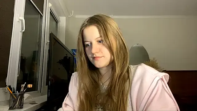 SeritaPickett from StripChat is Freechat