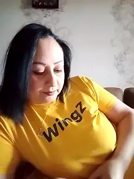 Sevilya_kiss from StripChat is Freechat