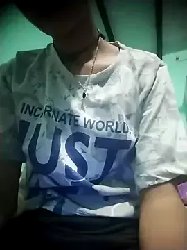 Sexey-Puja from StripChat