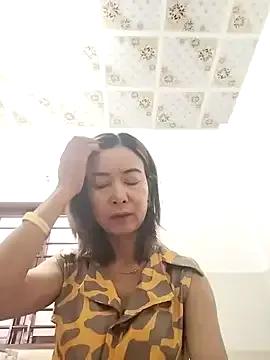 Sexy-ladyboobs20 from StripChat is Freechat