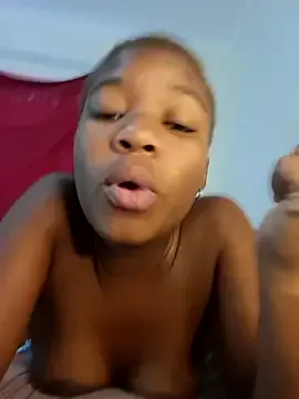 sexy-Noxy from StripChat is Freechat