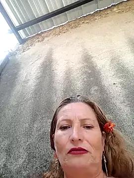 Sexy-Woman-Mature from StripChat is Freechat