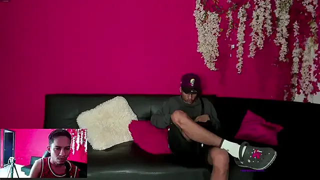 sexy_latinas_69 from StripChat is Freechat