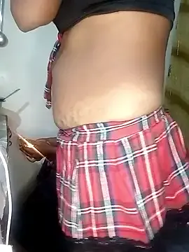 Sexy_Riya_Bhabhi from StripChat is Freechat