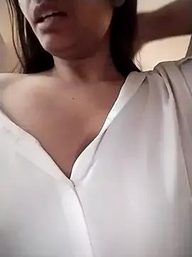 Sexy_vernilla from StripChat is Freechat