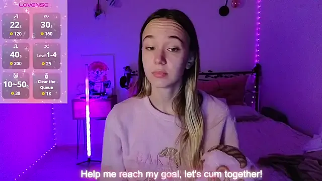 SexyCocobutt from StripChat