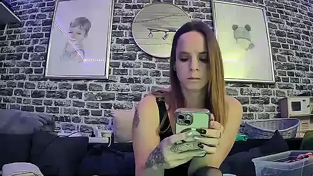 SexyMilf_37 from StripChat is Freechat