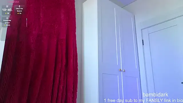 Girls: try live performances with matured performers, from dancing to quirks, in a variety of beautiful sex cams.