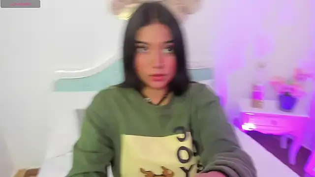 Shaleena_ from StripChat