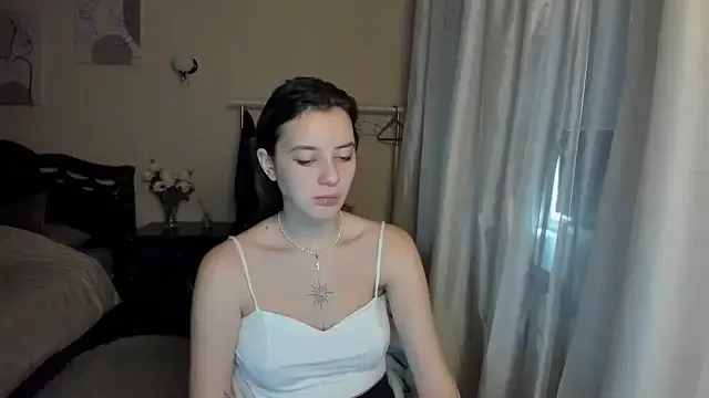 ShannanBeauty from StripChat is Freechat