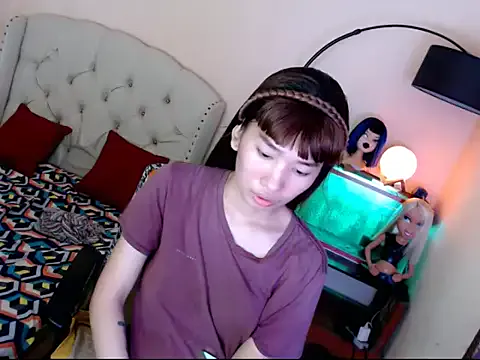 Girls: try live performances with matured performers, from dancing to quirks, in a variety of beautiful sex cams.