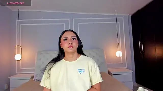 Girls: try live performances with matured performers, from dancing to quirks, in a variety of beautiful sex cams.