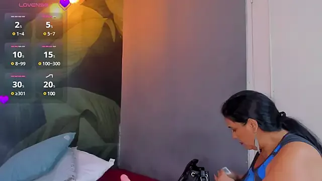 Girls: try live performances with matured performers, from dancing to quirks, in a variety of beautiful sex cams.