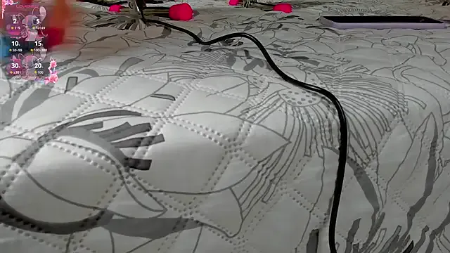 Sharlott_smith from StripChat is Freechat