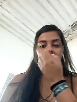 SharonDustLove from StripChat is Freechat