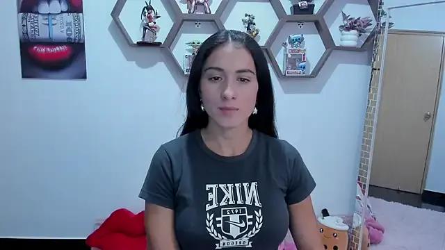 SharonSander from StripChat is Freechat