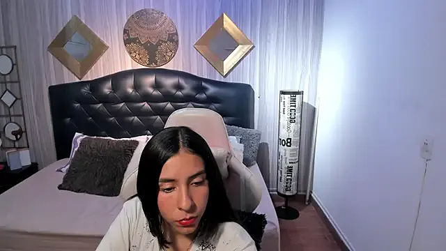 shirley_sweet_ from StripChat is Freechat