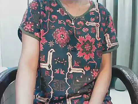 Short_girl_ from StripChat