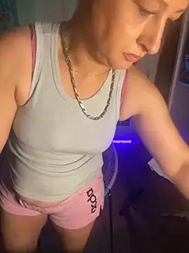 shortywidaphatty from StripChat is Freechat