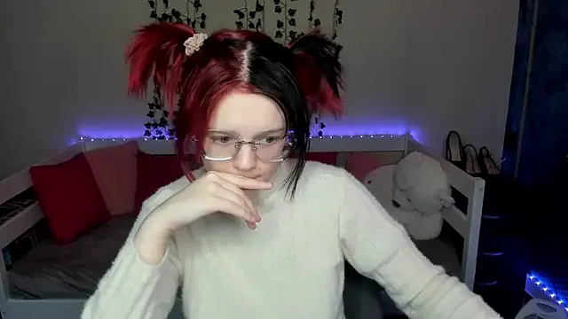 Girls: try live performances with matured performers, from dancing to quirks, in a variety of beautiful sex cams.