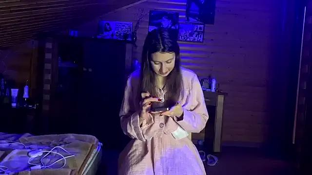 Girls: try live performances with matured performers, from dancing to quirks, in a variety of beautiful sex cams.