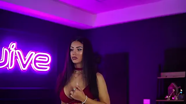 SiennaRuh from StripChat is Freechat
