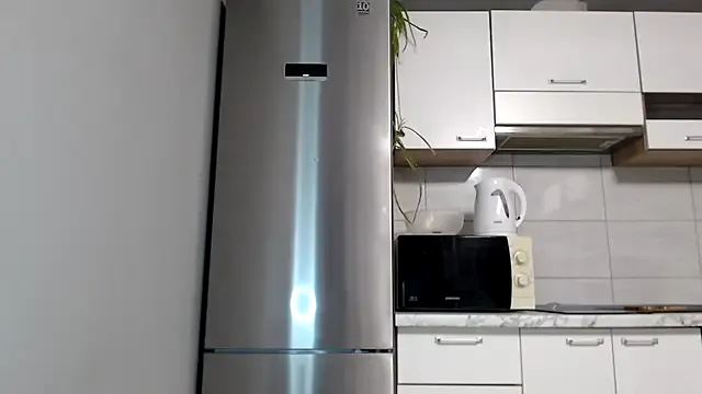 SierraSky_ from StripChat is Freechat