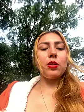 Sirel_ from StripChat is Freechat