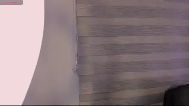 SkyThompson from StripChat