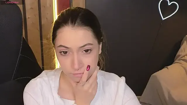 Girls: try live performances with matured performers, from dancing to quirks, in a variety of beautiful sex cams.