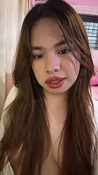 SluttyRogue from StripChat is Freechat