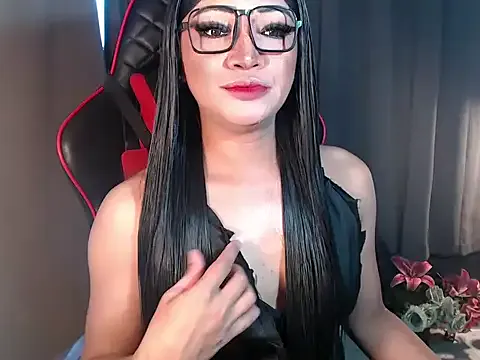 smokeprincess from StripChat is Freechat