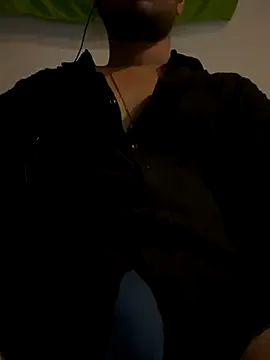 snowdropsitall from StripChat is Freechat