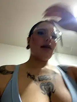 Sofi_torre from StripChat is Freechat