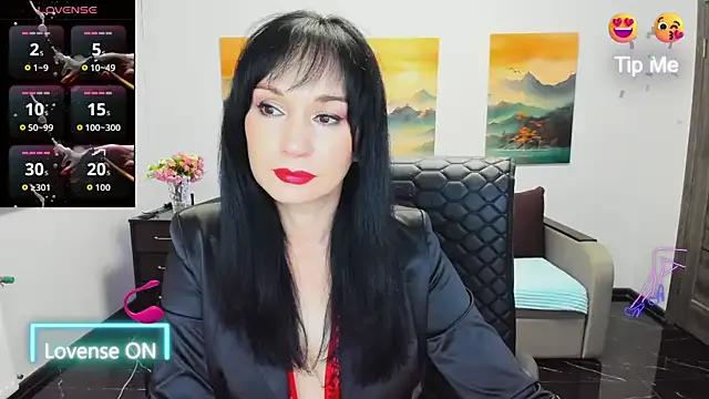 Girls: try live performances with matured performers, from dancing to quirks, in a variety of beautiful sex cams.