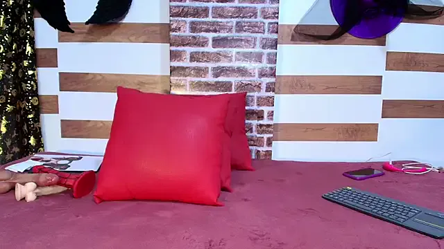 Girls: try live performances with matured performers, from dancing to quirks, in a variety of beautiful sex cams.