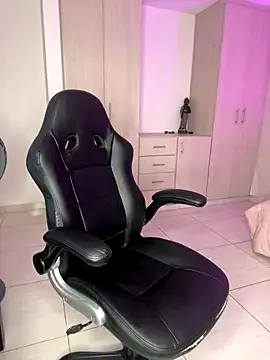 SofiaLust_Eup from StripChat is Freechat