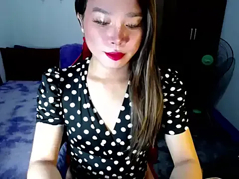 sofiathe1st from StripChat is Freechat