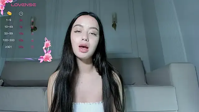 sofie_xo from StripChat is Freechat