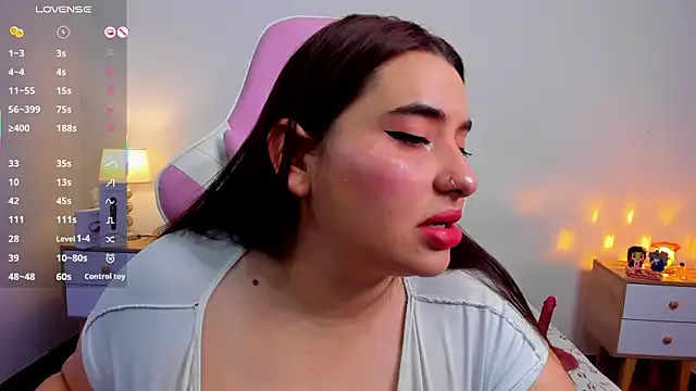 Girls: try live performances with matured performers, from dancing to quirks, in a variety of beautiful sex cams.