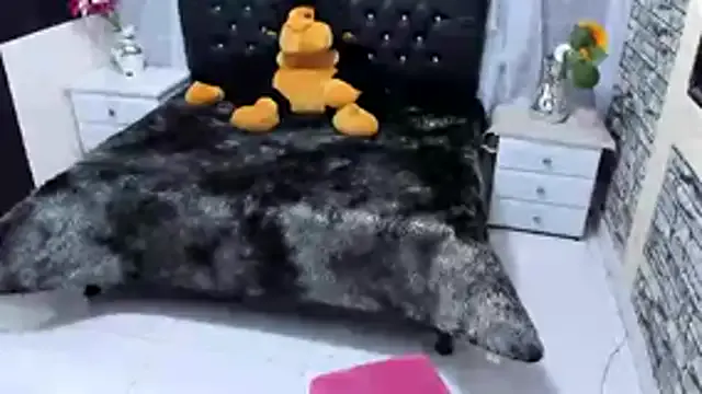 SoftSeductress from StripChat is Freechat