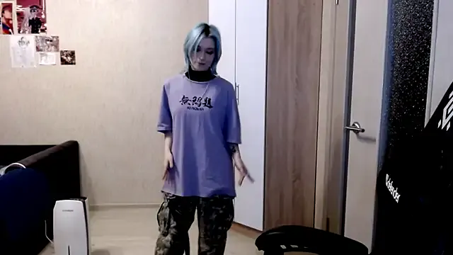 SophiaLur from StripChat is Freechat