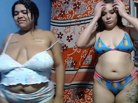 squirtlatin from StripChat is Freechat