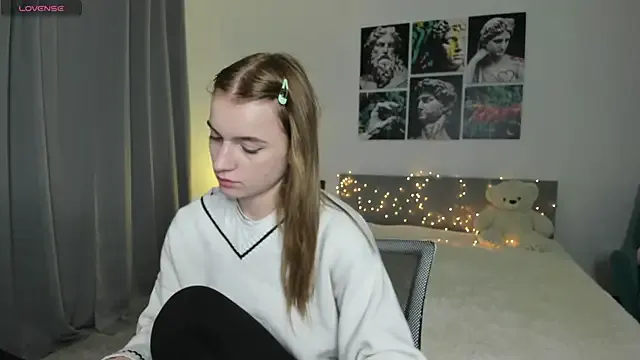 Girls: try live performances with matured performers, from dancing to quirks, in a variety of beautiful sex cams.